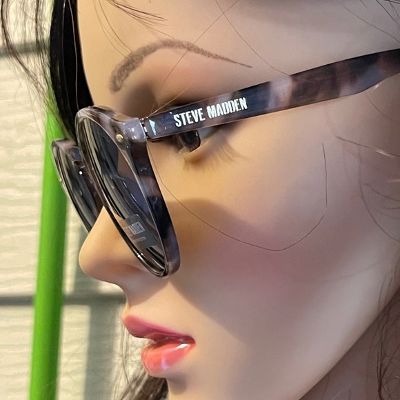 STEVE MADDEN Bristol Sunglasses 52-20-147 %100 UV Proction Unisex main image 7